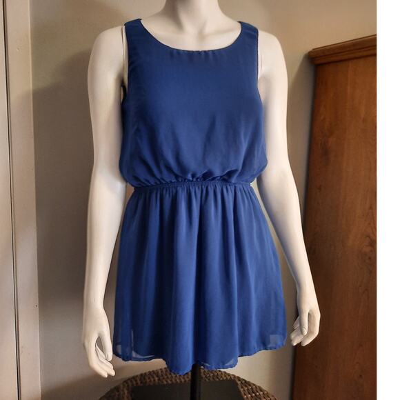 ISSI Cobalt Blue Smocked Mini Fit & Flare Dress Sz Small Cute Fun Balletcore - Picture 1 of 10